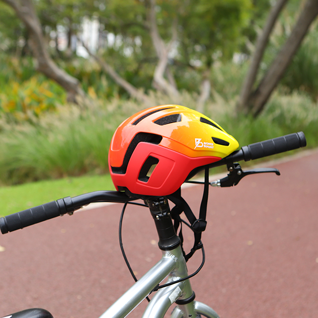 男女通用山地安全自行车头盔